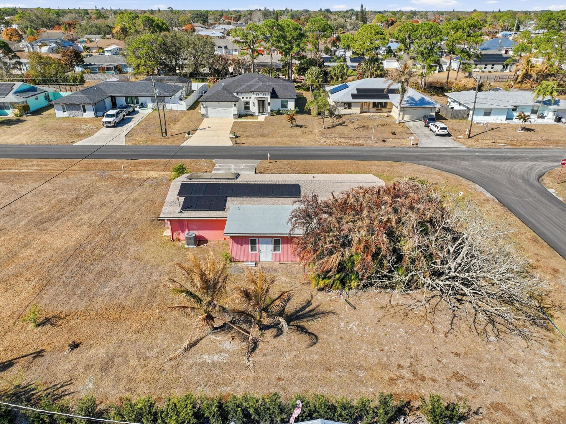 572 SE Fallon Drive, Port Saint Lucie, FL 34983 Photo