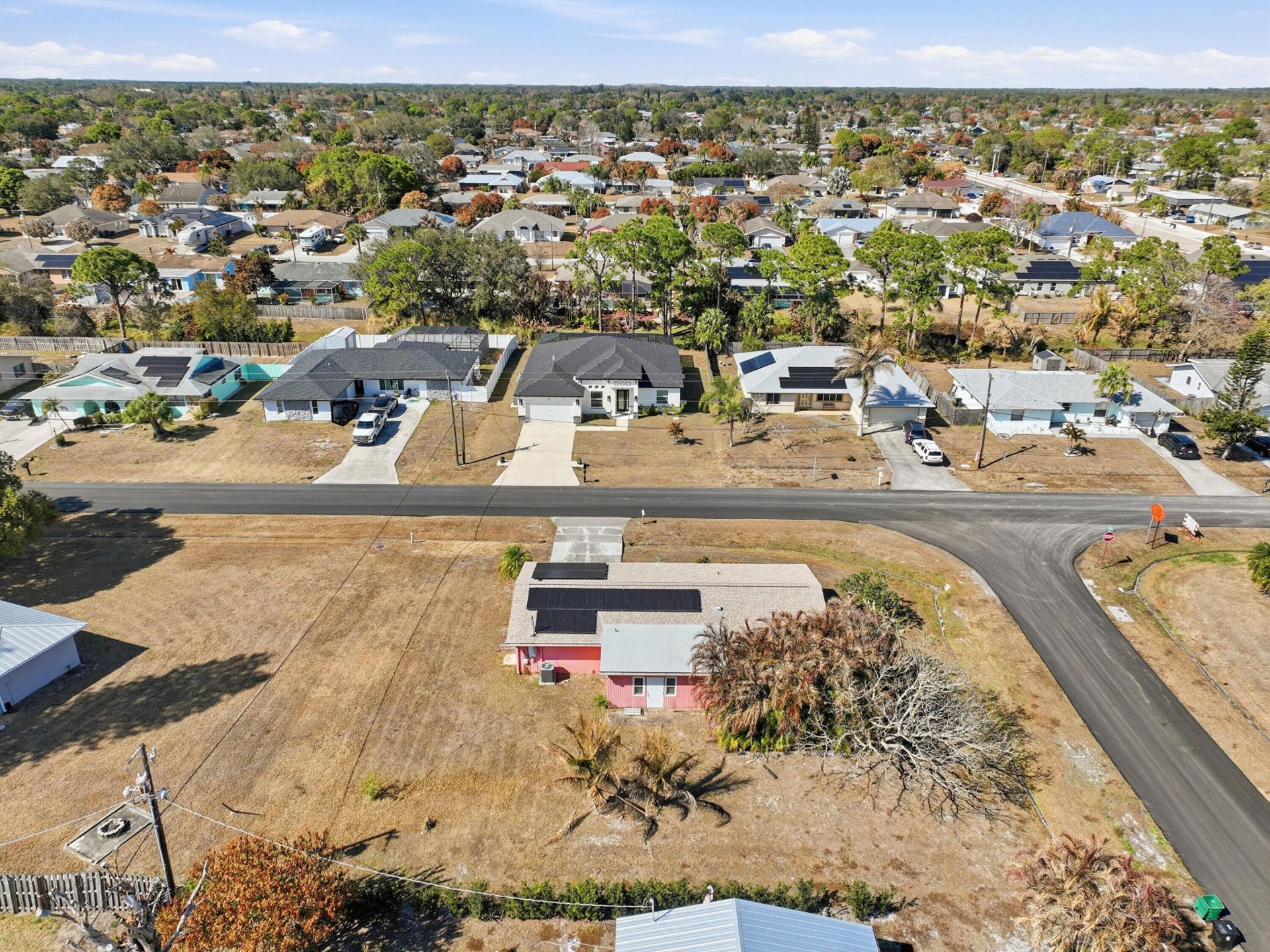 572 SE Fallon Drive, Port Saint Lucie, FL 34983 Photo