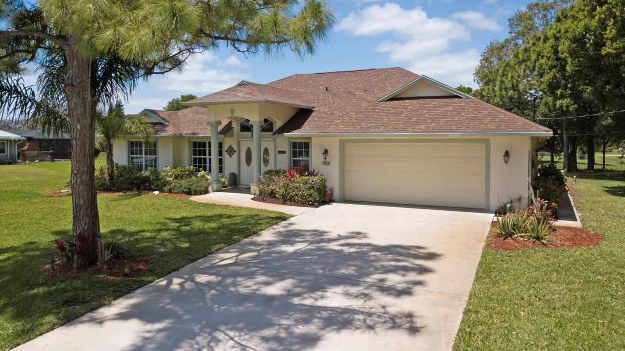3018 SE Dalhart Road, Port Saint Lucie, FL 34952 Photo