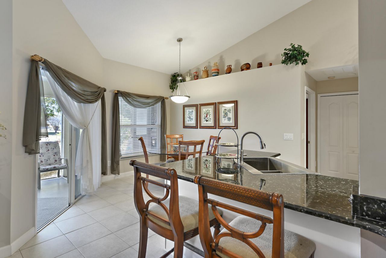3018 SE Dalhart Road, Port Saint Lucie, FL 34952 Photo