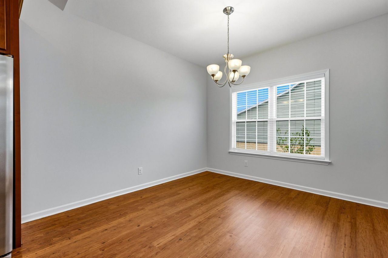 171 Palm Terrace Loop Photo 12