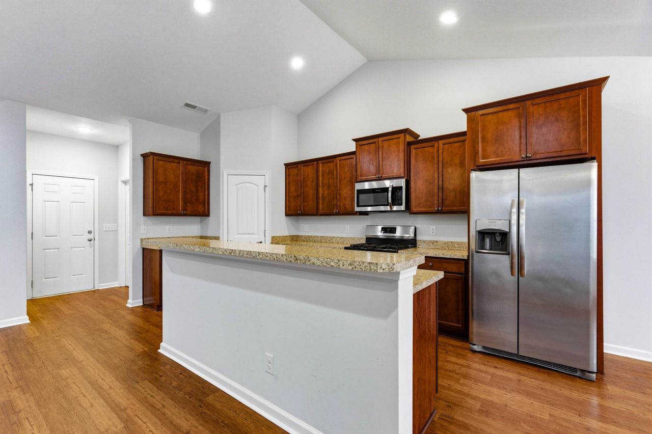 171 Palm Terrace Loop Photo 8