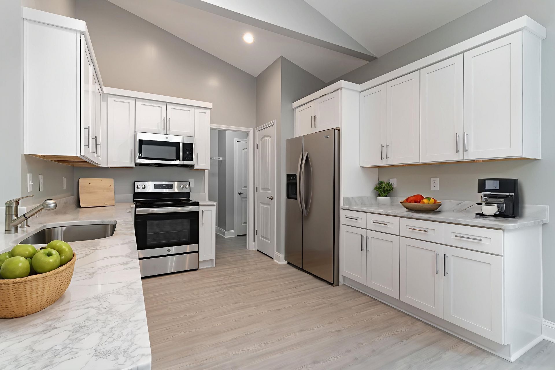 652 Goretown Loop Photo 13