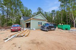 652 Goretown Loop photo 4