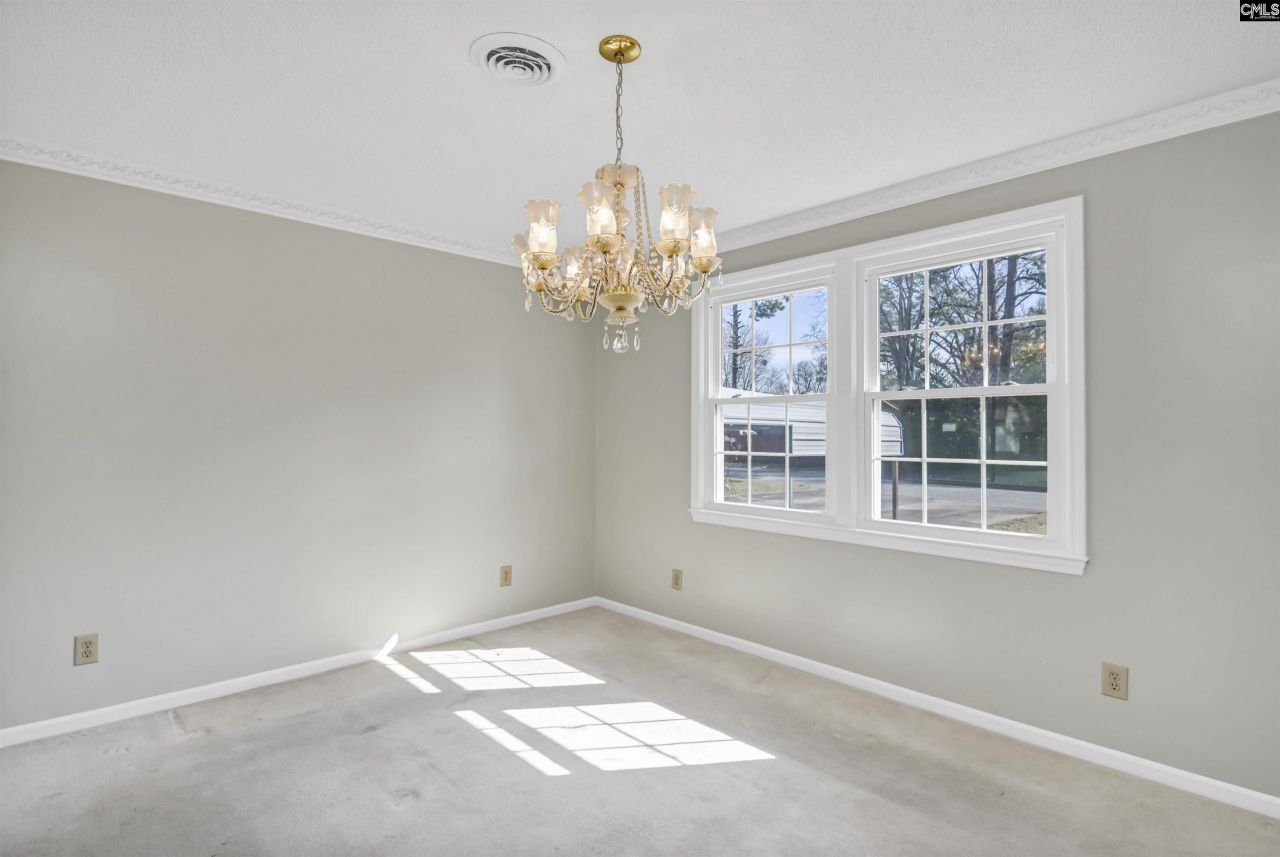 2312 S Partridge Circle  Photo 4