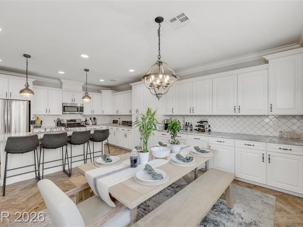 10652 Kearney Mountain Avenue , Las Vegas, NV 89166