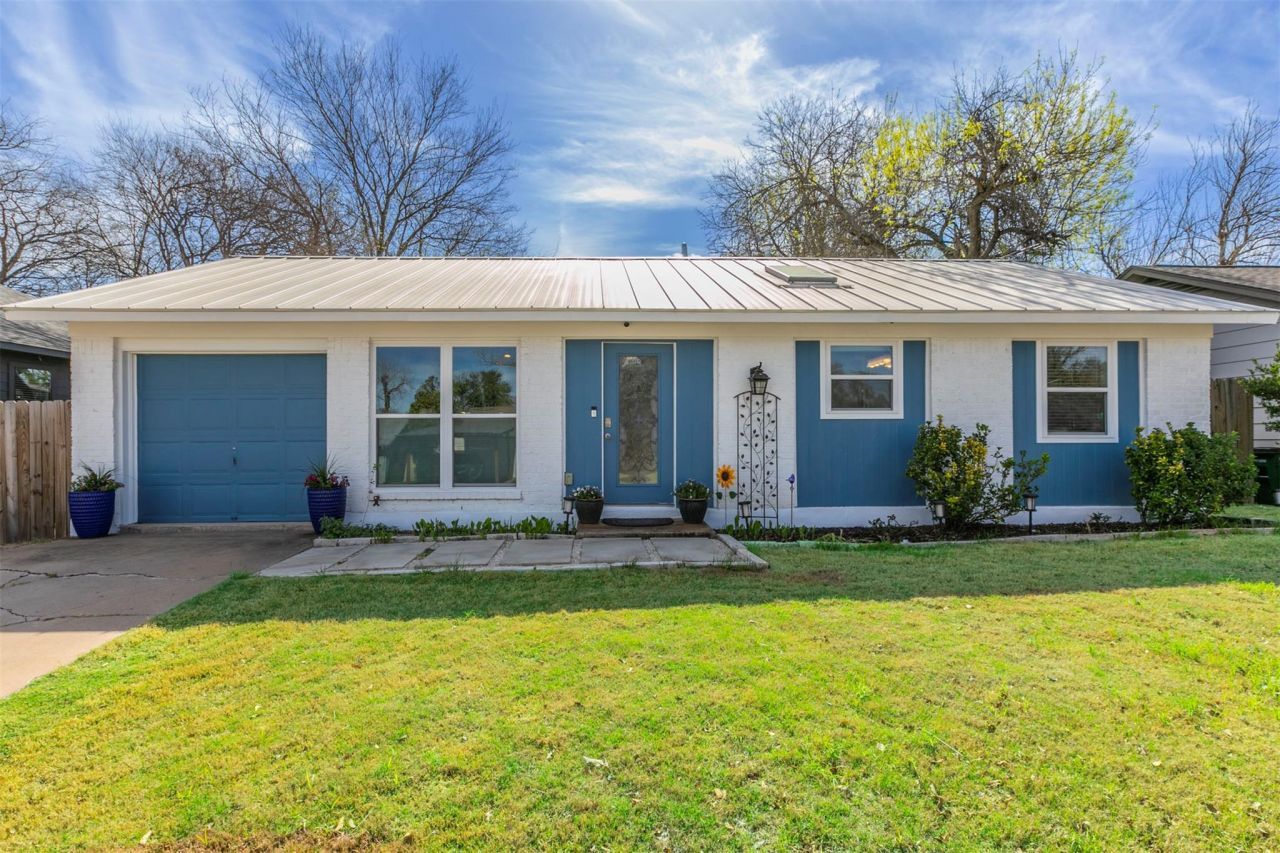 6519 Pevensey Dr, Austin, TX 78745 Main Photo