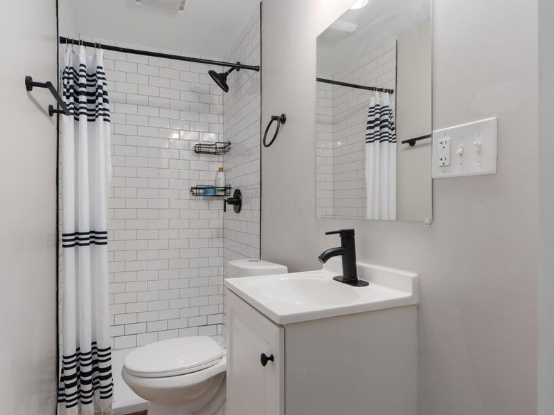 1873 Rosemont Avenue, Columbus, OH 43223 Photo 19