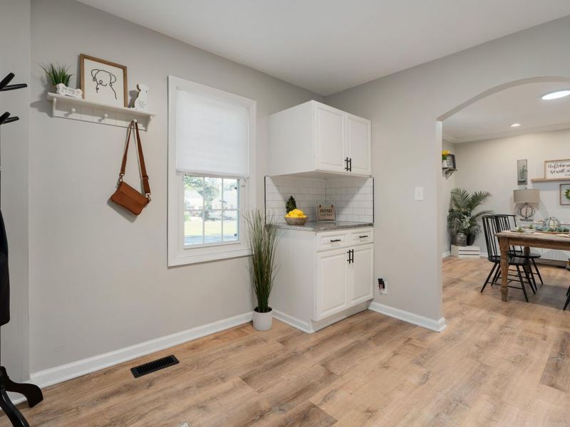 1873 Rosemont Avenue, Columbus, OH 43223 Photo 5