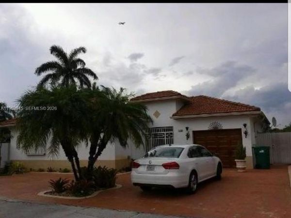 730 NW 123rd Ave, Miami, FL 33182