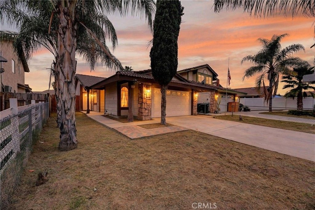 129 Olivetree Drive, Perris, CA 92571 Main Photo