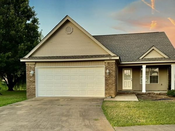 817 Dennis Foster Cove, Marion, AR 72364