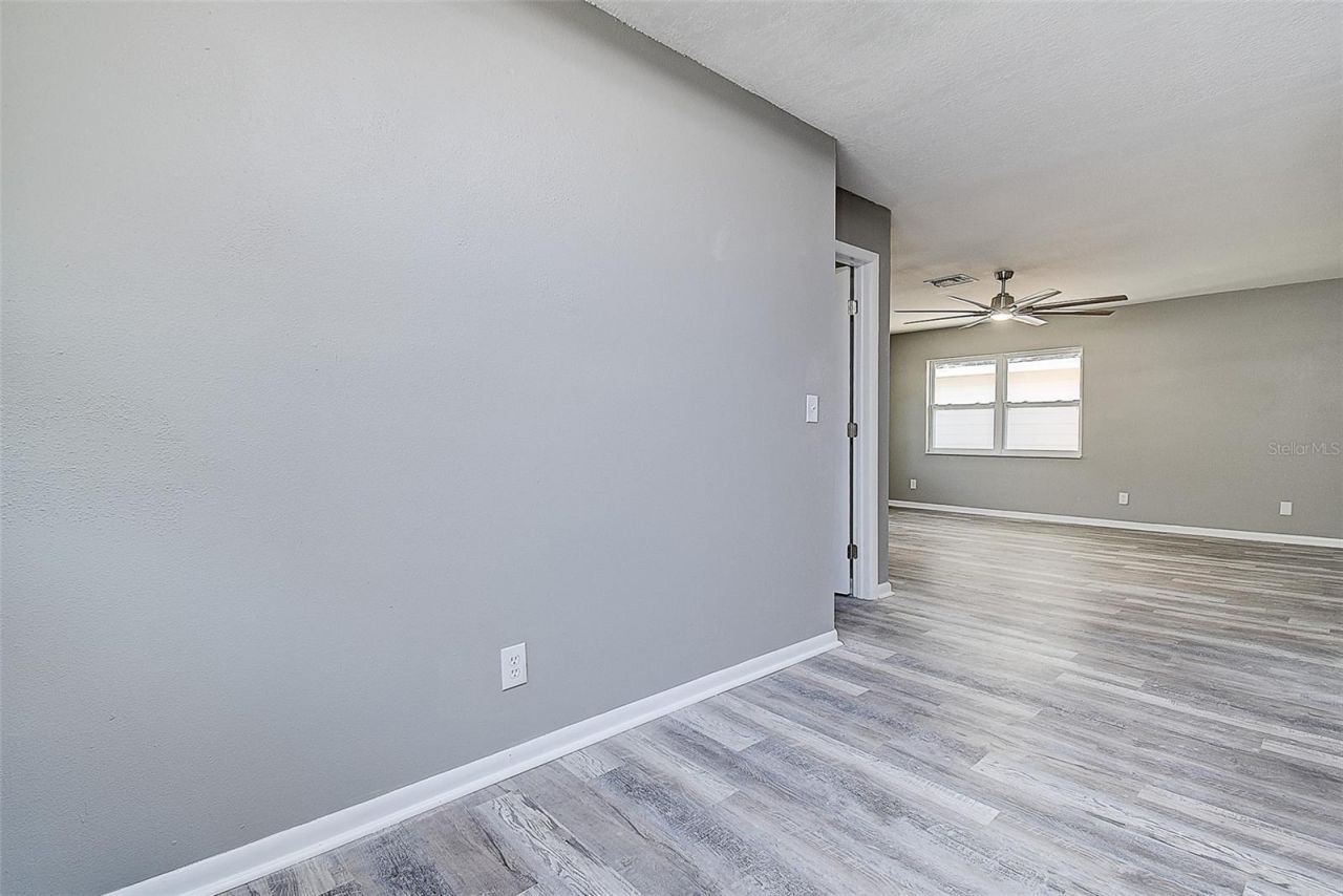 130 42nd Avenue N, Saint Petersburg, FL 33703 Photo