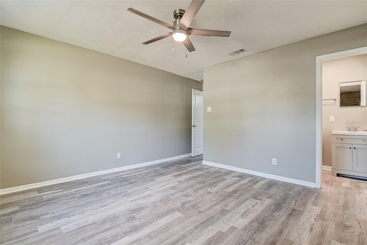 130 42nd Avenue N, Saint Petersburg, FL 33703 Photo