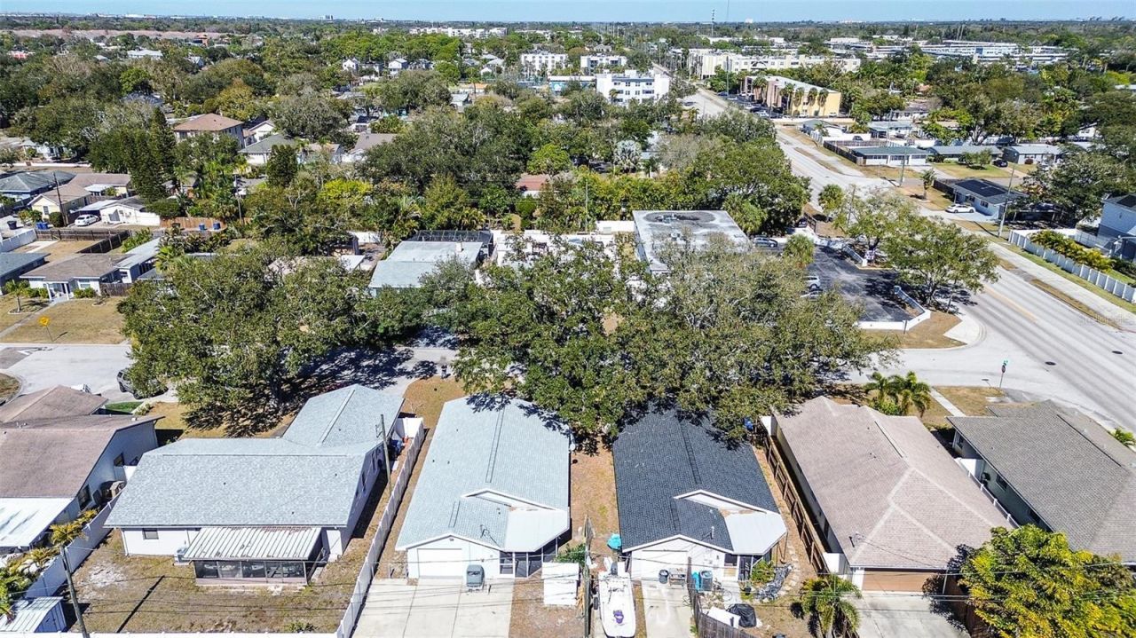 130 42nd Avenue N, Saint Petersburg, FL 33703 Photo