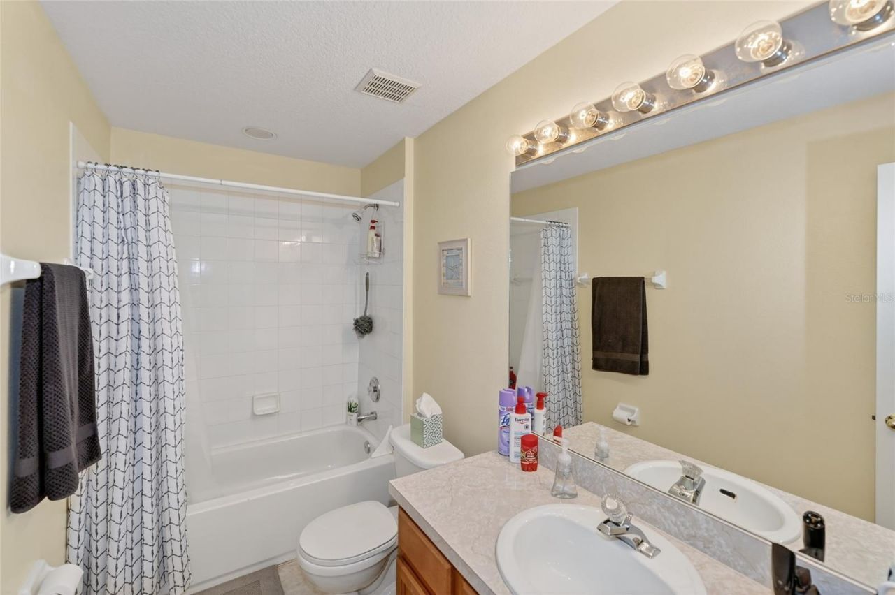 6418 Rosefinch Court, Unit 201, Lakewood Ranch, FL 34202 Photo