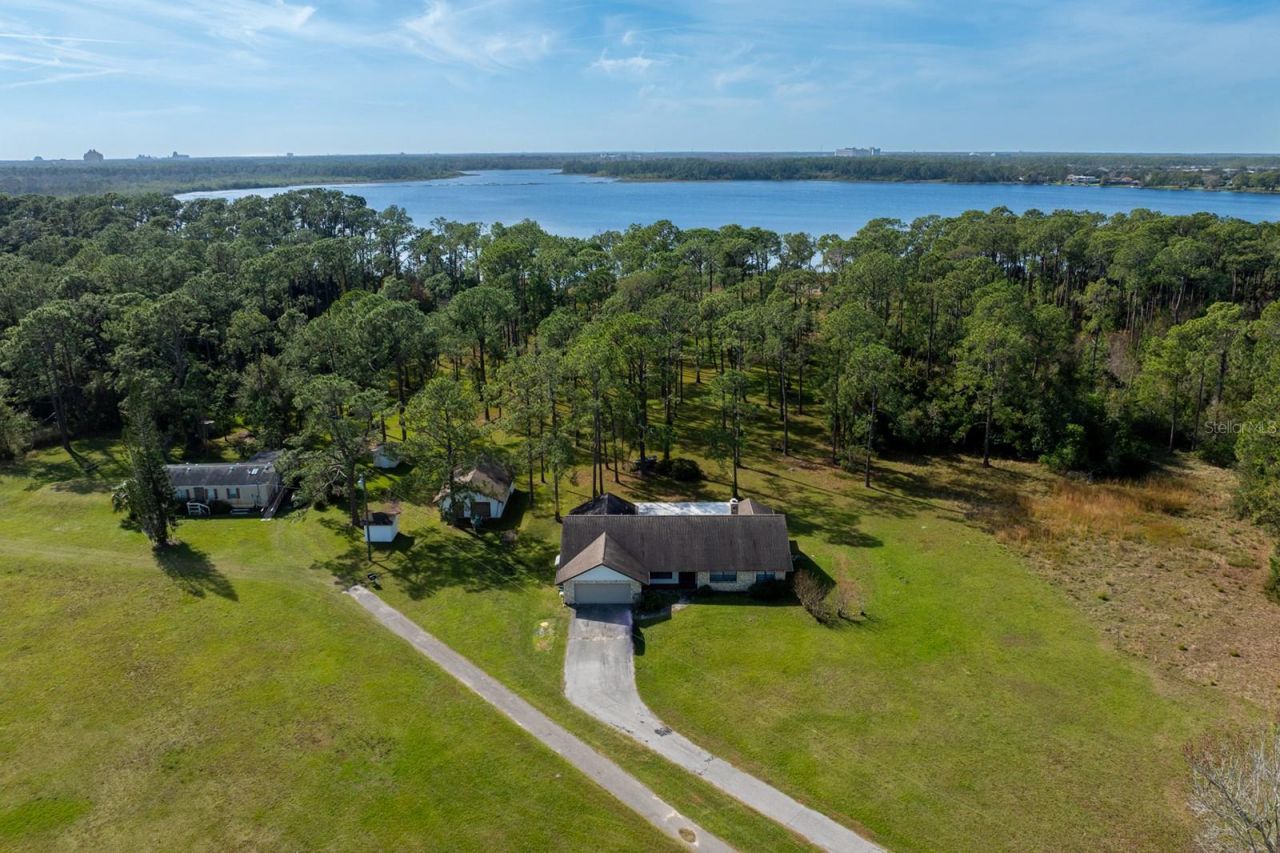 8834 Winter Garden Vineland Road, Orlando, FL 32836 Photo