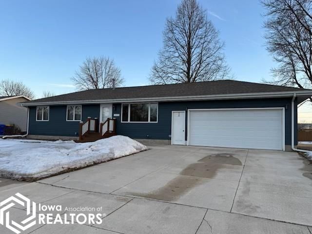 255 W Sesame Street, Garner, IA 50438 Main Photo