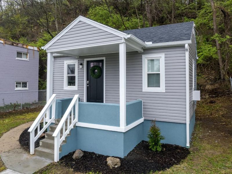 2117 Highland Avenue, Cincinnati, OH 45219 Photo 3