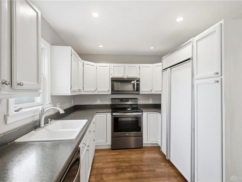 663 Broad Boulevard, Dayton, OH 45419 Photo 12