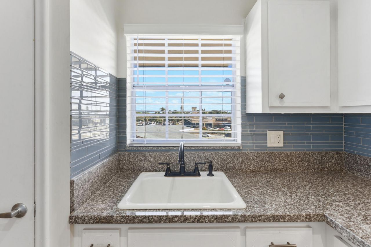 400 NE 20th Street, Unit D303, Boca Raton, FL 33431 Photo