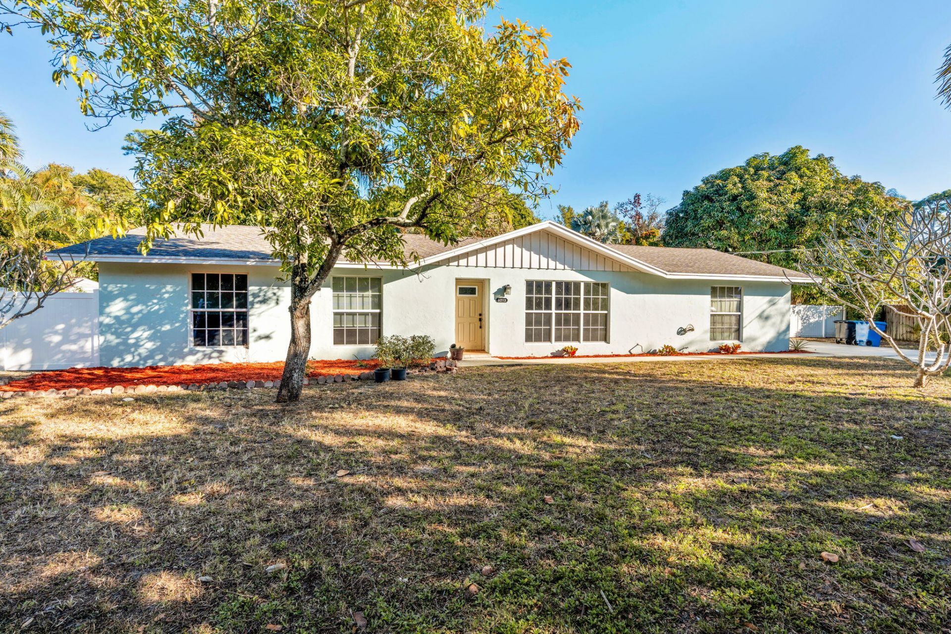 5213 Bethany Lane, Haverhill, FL 33415 Photo