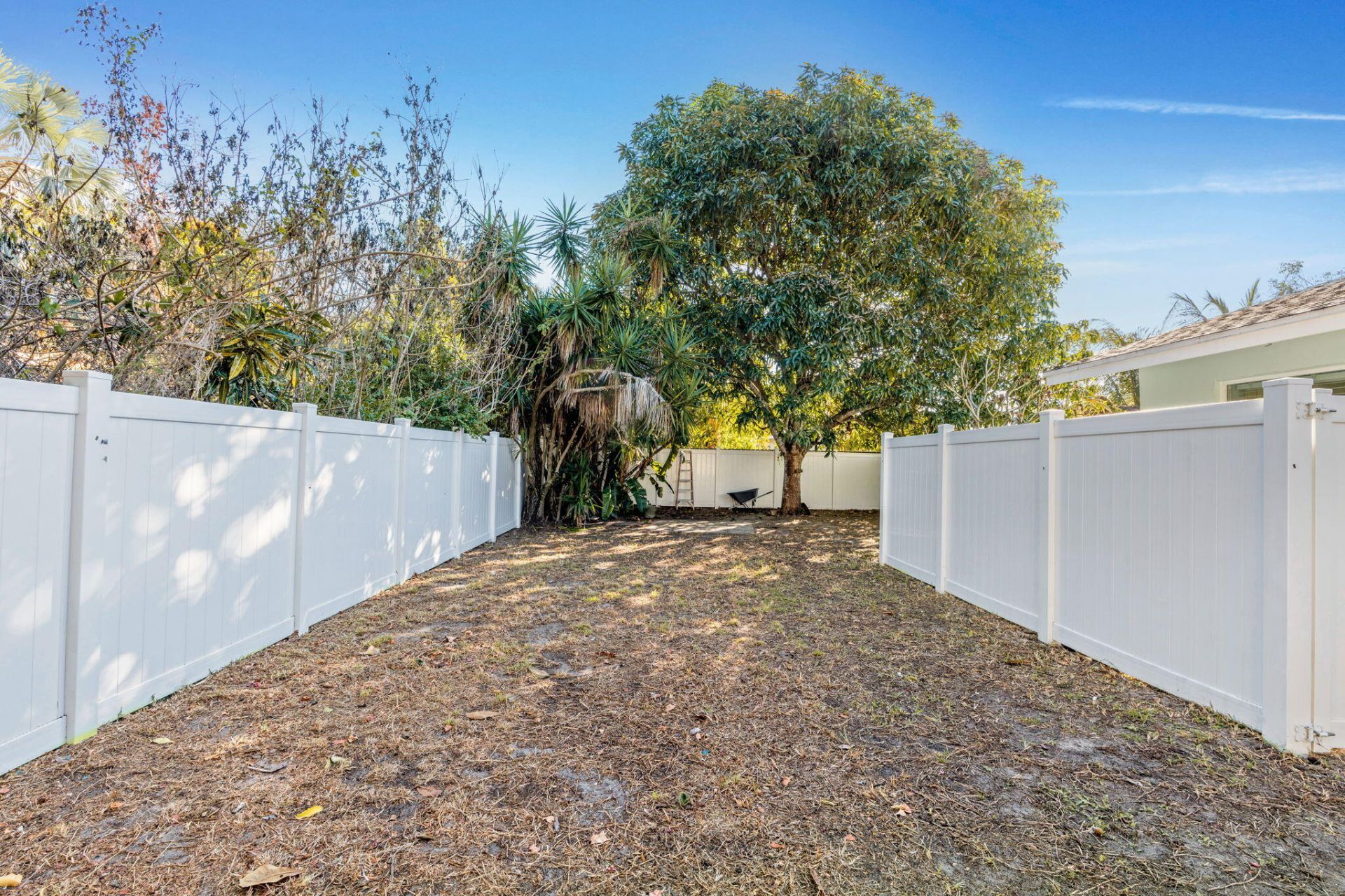 5213 Bethany Lane, Haverhill, FL 33415 Photo