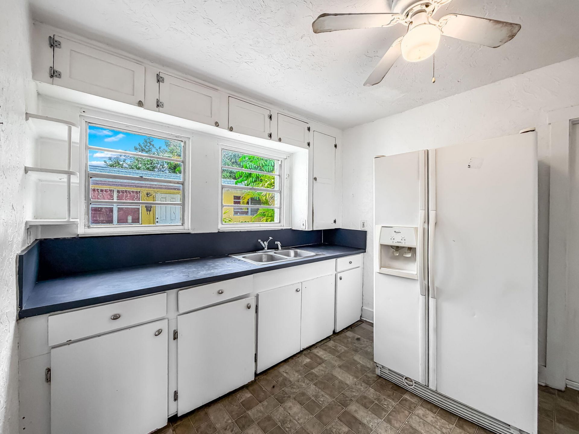 501 Pilgrim Road, West Palm Beach, FL 33405 Photo