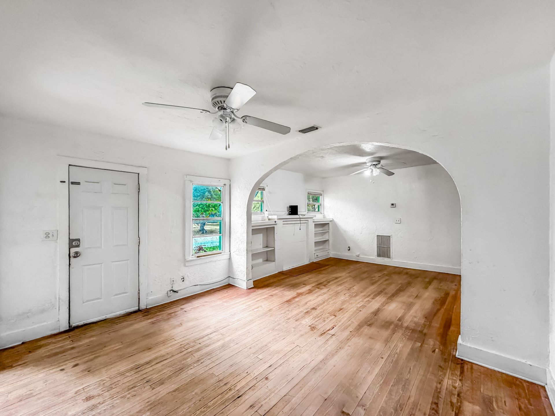 501 Pilgrim Road, West Palm Beach, FL 33405 Photo