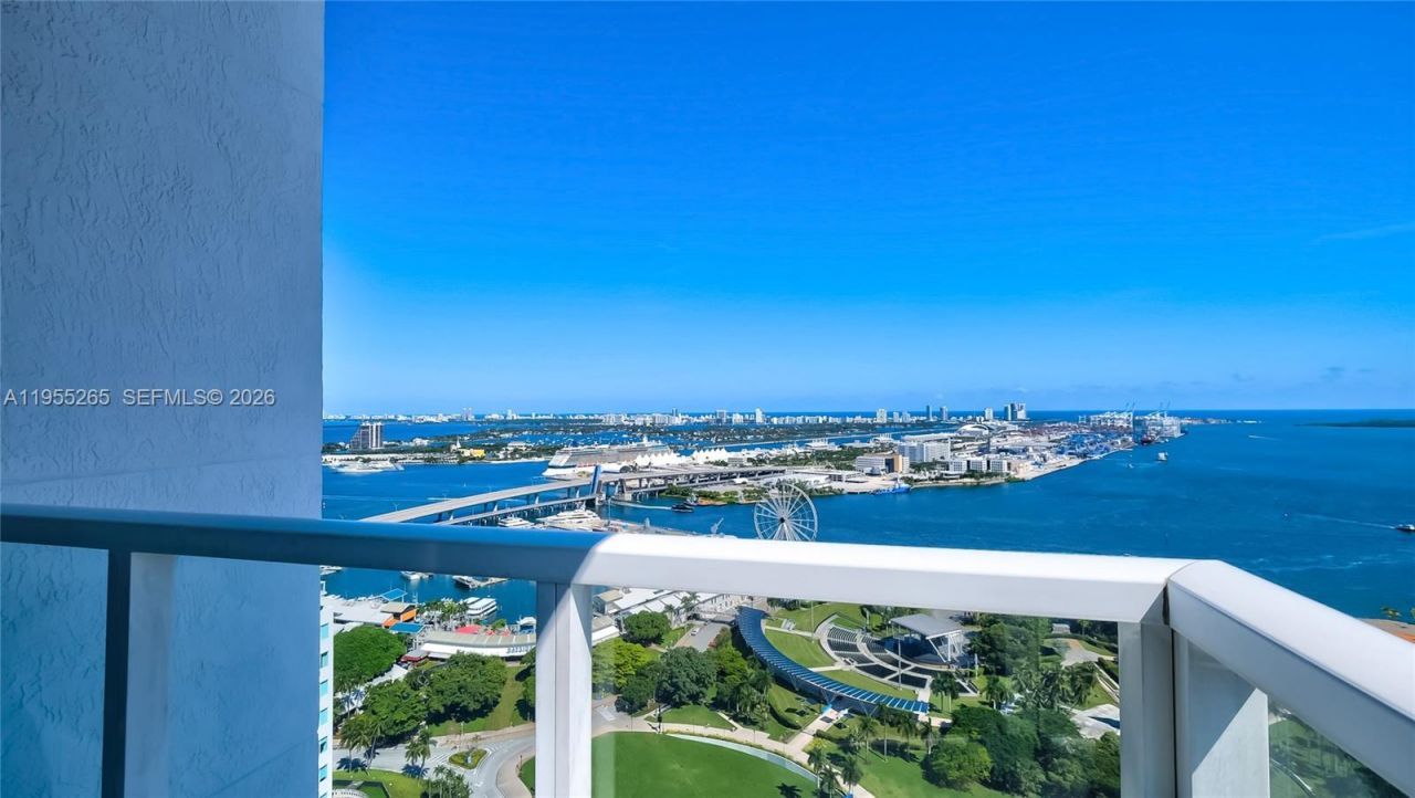 253 NE 2nd St, Unit 3509, Miami, FL 33132 Photo