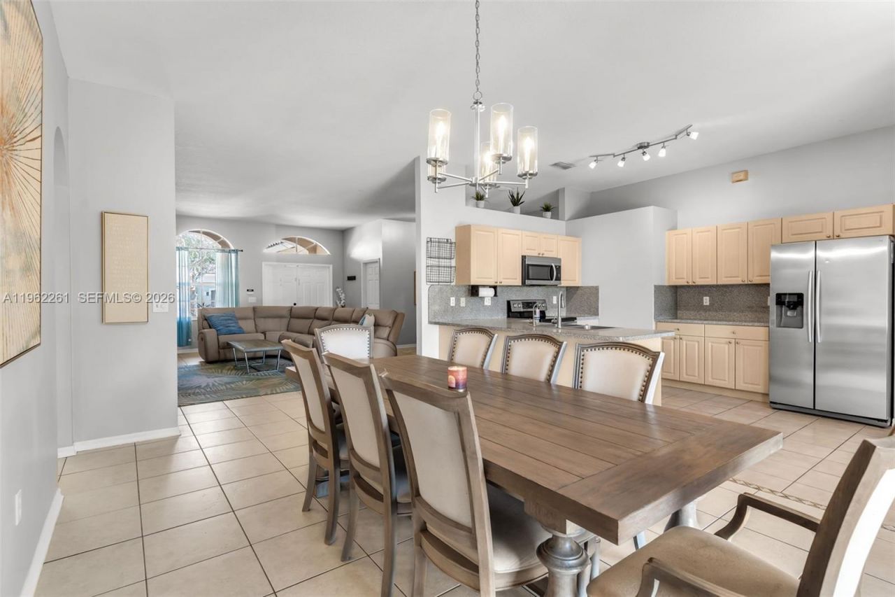 2130 SE 16th Ave, Homestead, FL 33035 Photo