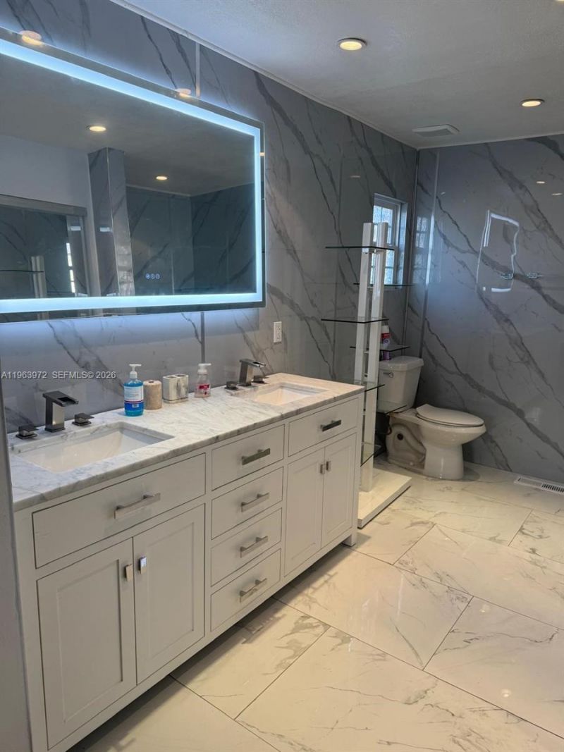 1721 SW 84th Ave, Davie, FL 33324 Photo