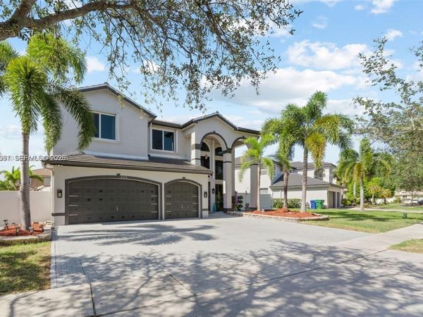 15255 SW 21st Pl , Miramar, FL 33027