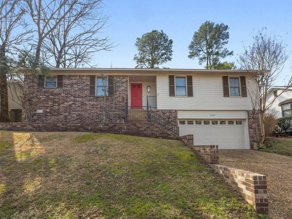 13209 Pleasant Forest Drive, Little Rock, AR 72212