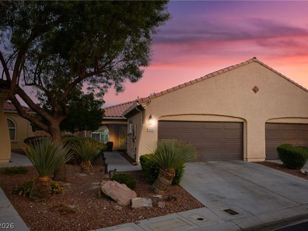 8648 Deering Bay Drive , Las Vegas, NV 89131