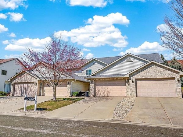 2954-2960 Kentville Drive, Sun Prairie, WI 53590