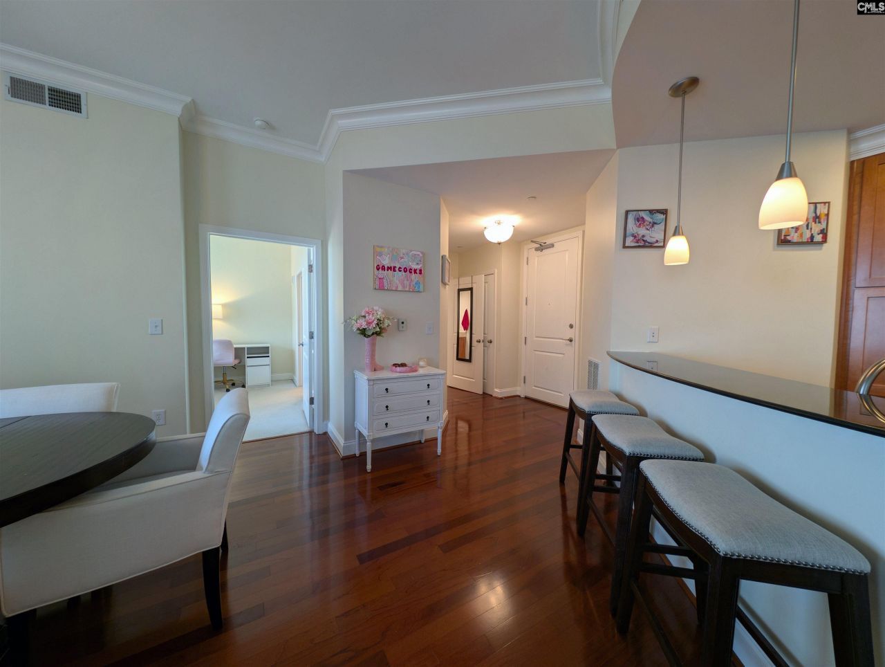 601 Main Street Photo 12