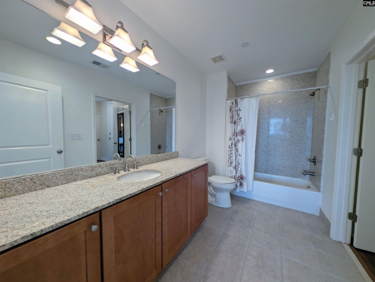 601 Main Street Photo 17