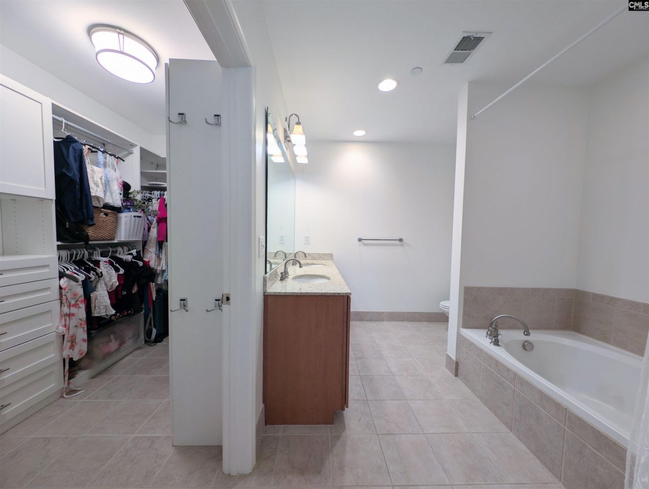 601 Main Street Photo 23