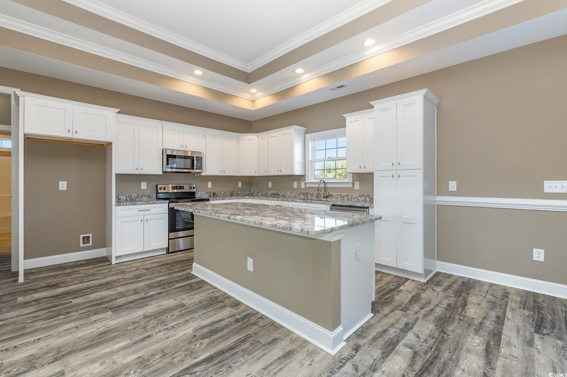 664 Goretown Loop Photo 13