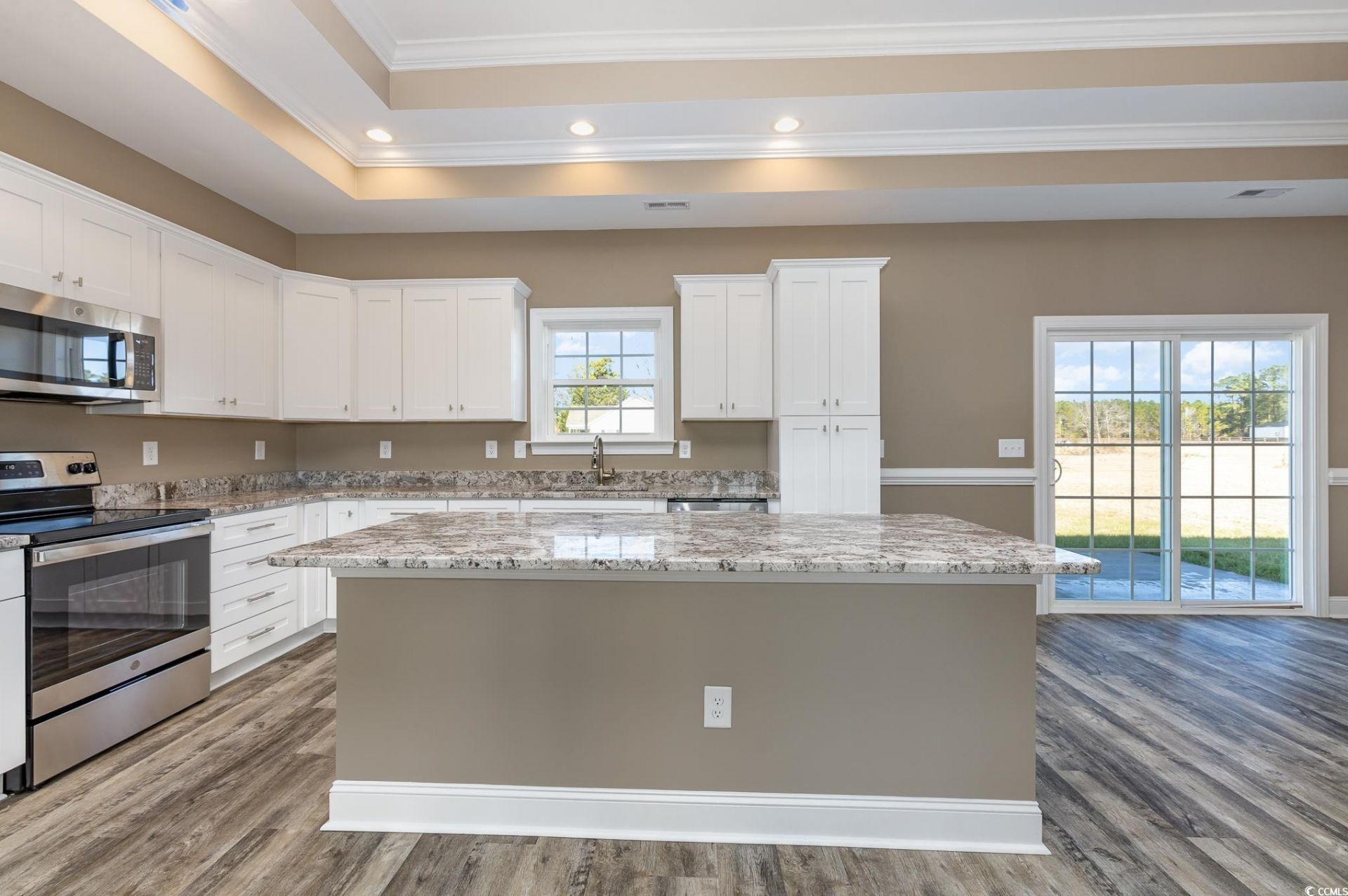 664 Goretown Loop Photo 14