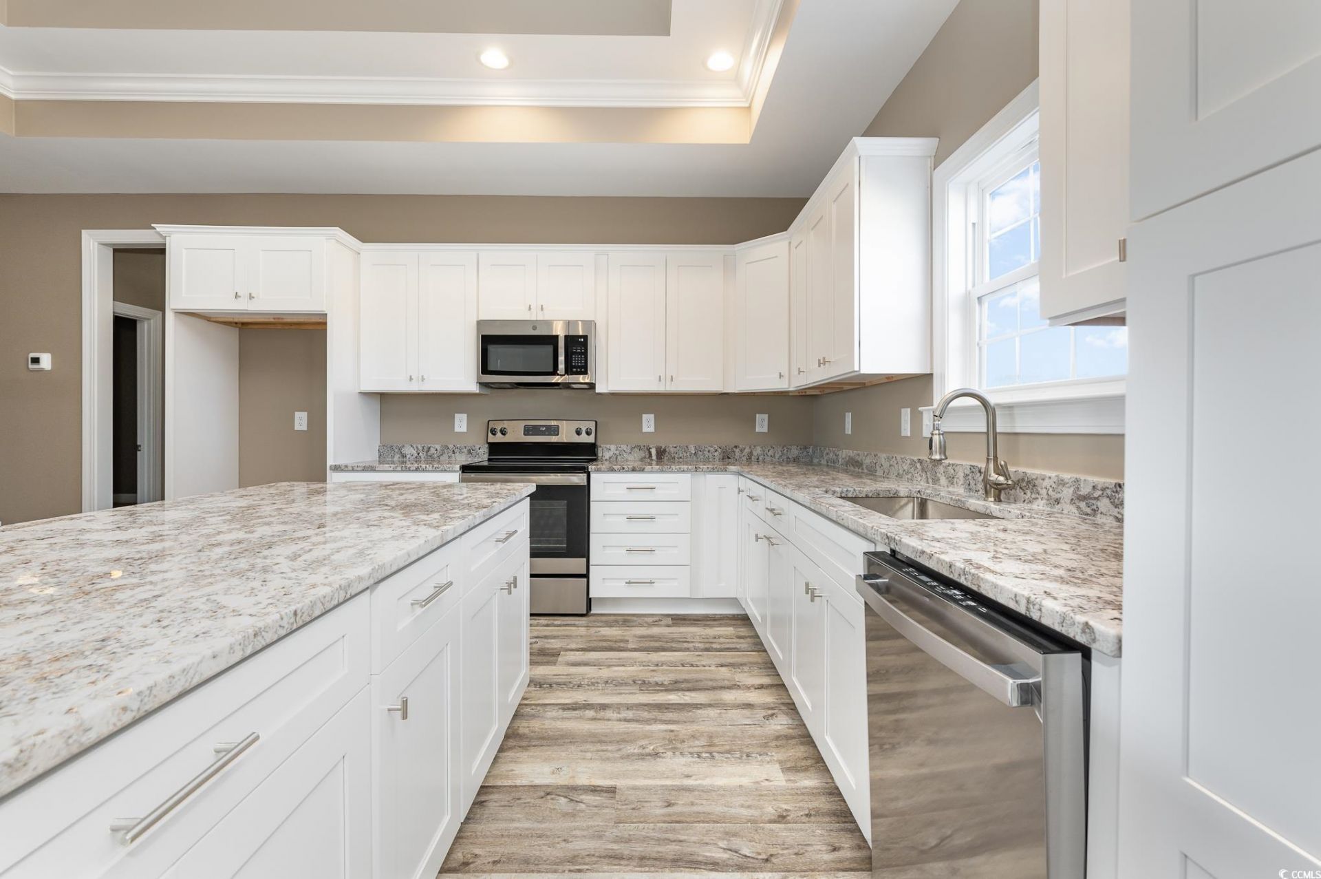 664 Goretown Loop Photo 17