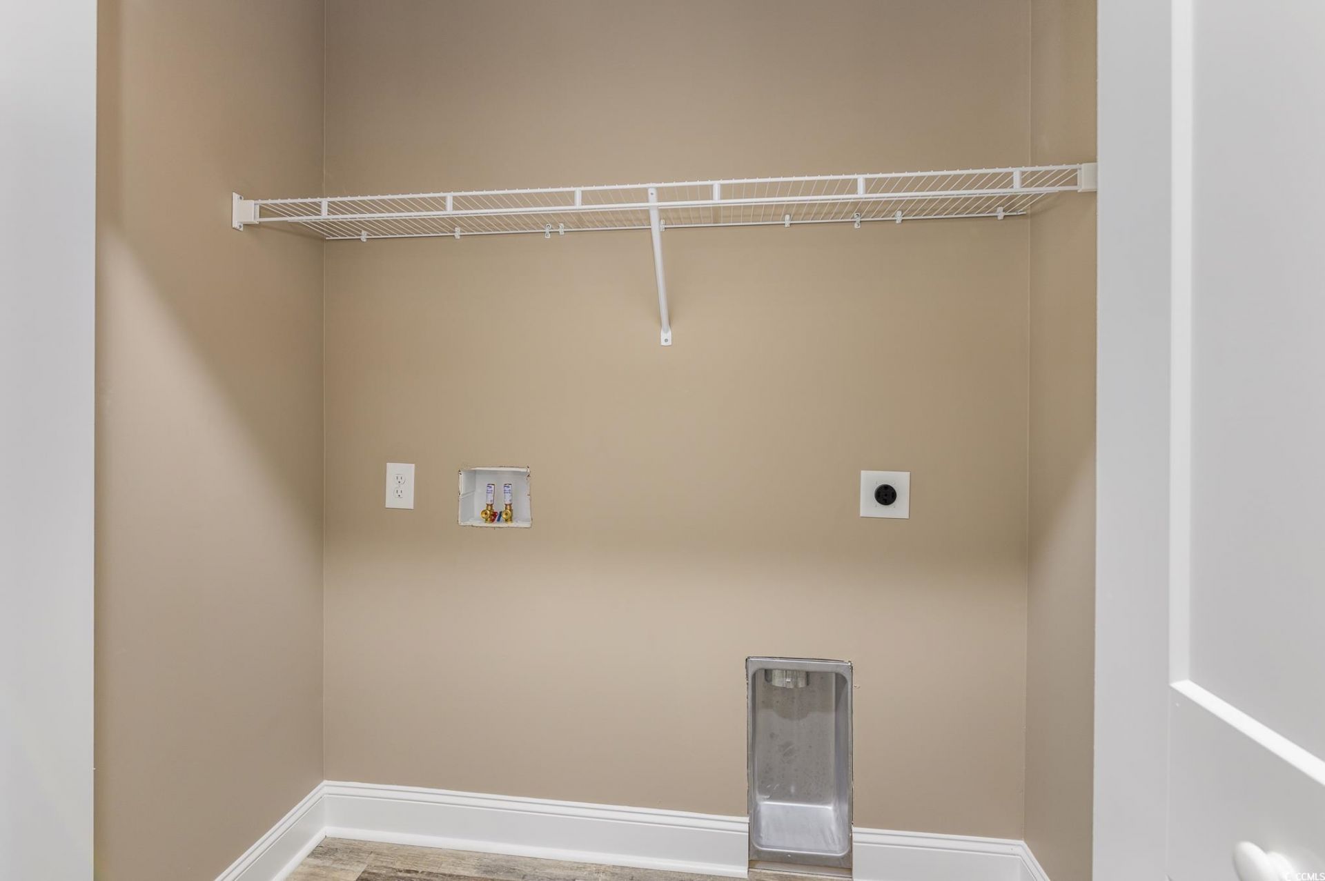 664 Goretown Loop Photo 28