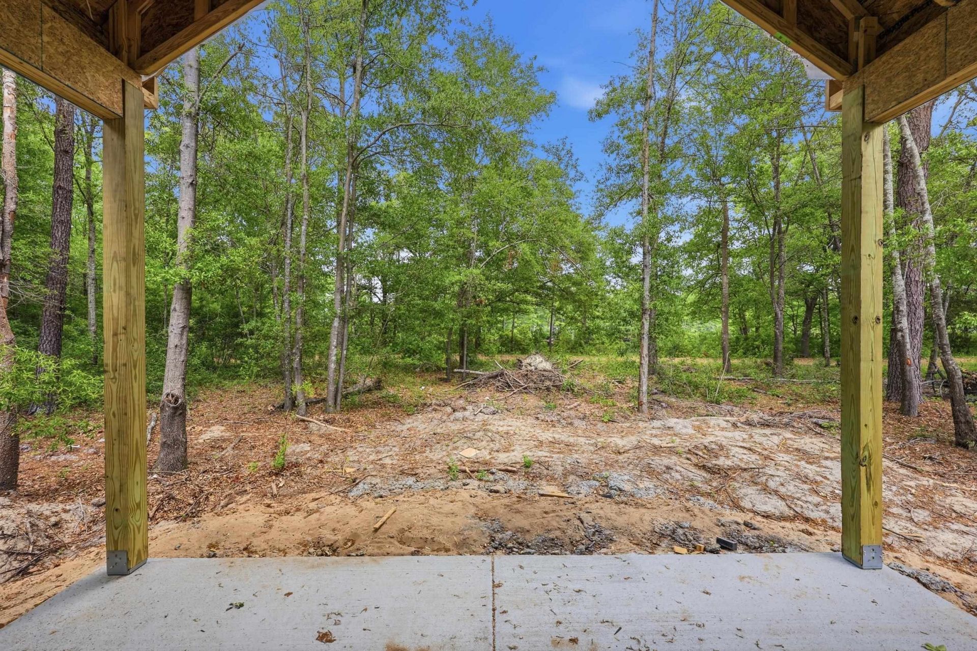 664 Goretown Loop Photo 6