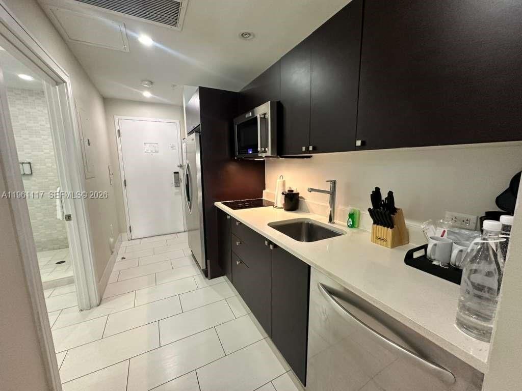 5300 NW 87th Ave , Unit 910, Doral, FL 33178 Photo