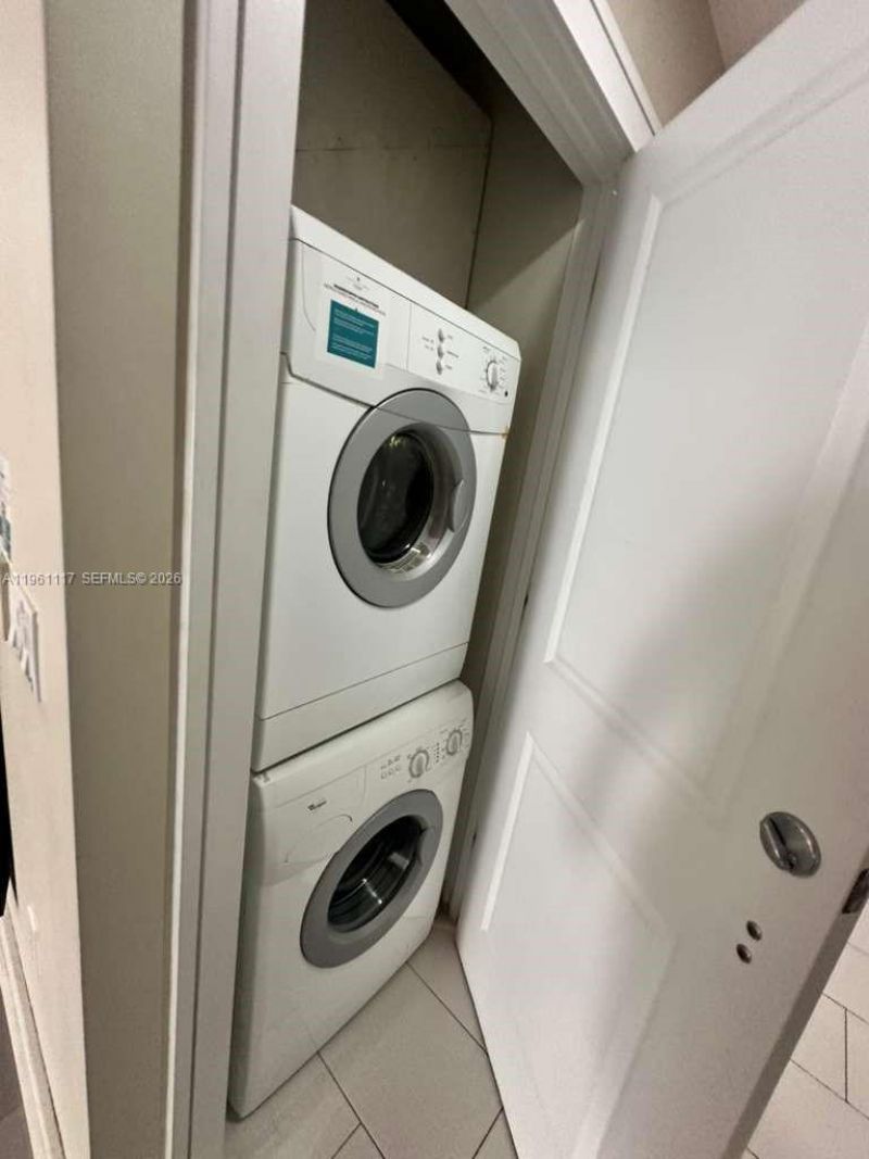 5300 NW 87th Ave, Unit 910, Doral, FL 33178 Photo