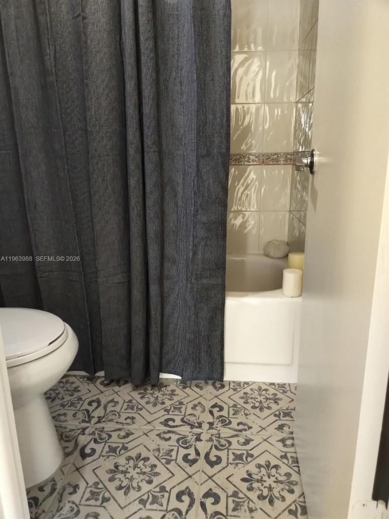 10700 SW 108th Ave, Unit C416, Miami, FL 33176 Photo