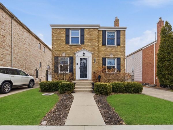 5749 S Nordica Avenue, Chicago, IL 60638