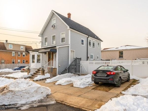45 Leick Ave, Carteret, NJ 07008