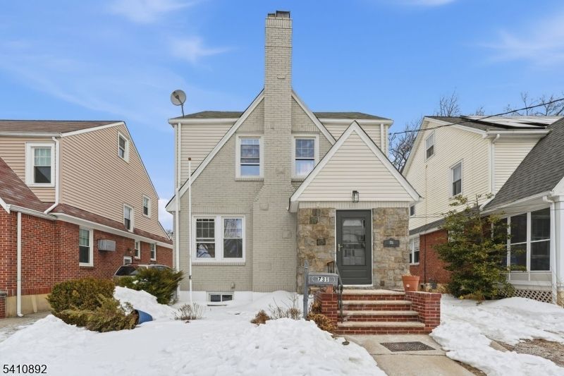 731 Woodland Ave, Roselle Park, NJ 07204 Main Photo